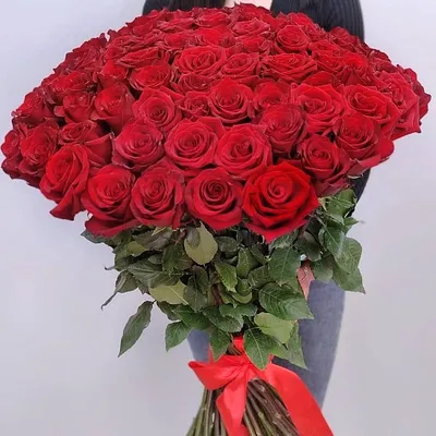 Букет из 25 красных роз - купить в Москве по цене 2390 р - Magic Flower