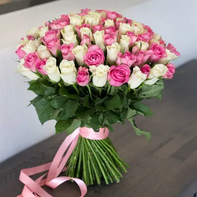 Цветы Розы красные - любое количество доставка Владивосток Цветочный король  доставка