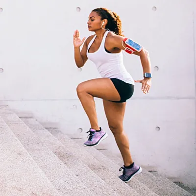 The 20-Minute Full-Body EMOM You Can Do Anywhere, Anytime