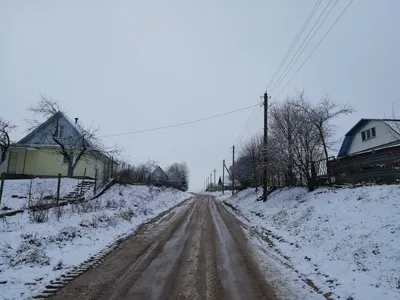 Картина Деревня зимой, художник Валентин Ефремов