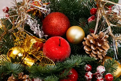 Картинки рождество, новый год, зима, снег, рождественская деревня,  иллюминация, огни - обои 1680x1050, картинка №157699