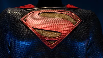The Way Superman Picks Up a Building Is a Physics Travesty | WIRED
