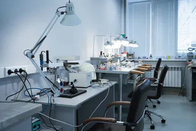 Зуботехническая лаборатория, стоматологическая лаборатория для зубных  техников в Москве - Интердентос