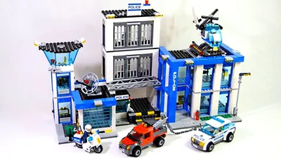 Полицейский участок Лего Сити 60141 и арест Лего Бандитов-Грабителей.  POLICE STATION Lego CITY - YouTube