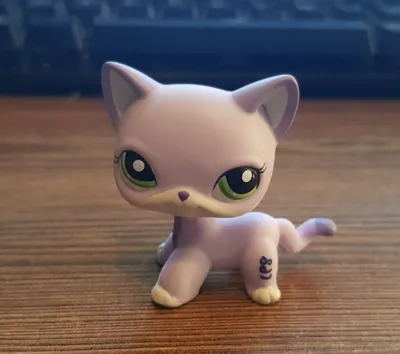 Фигурка кошки из Littlest Pet shop