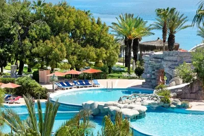 https://www.tripadvisor.ru/Hotel_Review-g297969-d610814-Reviews-Marti_Myra-Tekirova_Kemer_Turkish_Mediterranean_Coast.html