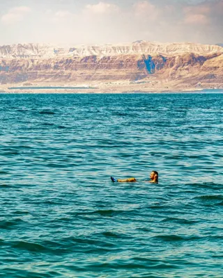 Мертвое море уходит, оставляя гигантские воронки – катастрофические фото -  03.11.2021, Sputnik Беларусь