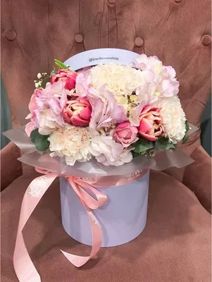 Красивые нежные цветы в вазе | С днем рождения, День рождения, Цветы день  рождения