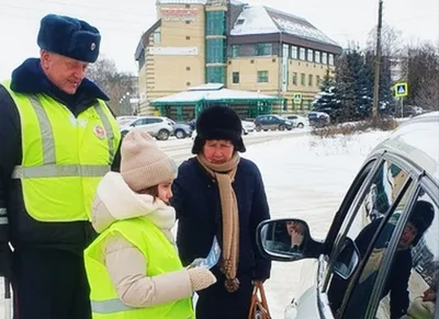 Кроме ПДД есть законы физики: ГИБДД напомнила пешеходам о безопасности зимой  / 14 ноября 2022 | Екатеринбург, Новости дня 14.11.22 | © РИА Новый День