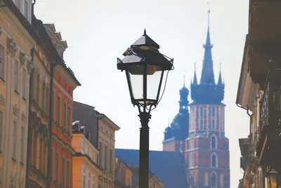 Старая рыночная площадь, Старый город Познань, Польша Редакционное Фото -  изображение насчитывающей квадрат, свет: 156764601