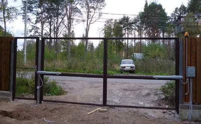 Распашные ворота купить с доставкой и установкой в компании Техна Fence