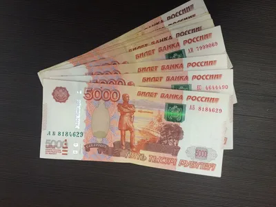Рубль резко укрепился к доллару и евро. Причины – Газета.uz