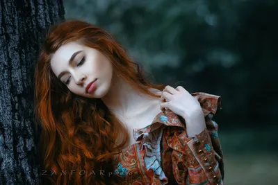 Рыжая девушка. Photographer Dmitriy Aleksandrov