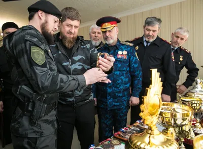 Видео: Минниханов и командир «Алеши» поздравили президента с днем рождения