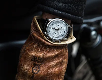 Victorinox часы - купить наручные швейцарские часы Викторинокс в Москве,  цены официального сайта Inoxtime.ru