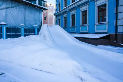 Детская деревянная зимняя горка Снежинка с крышей, скат 4 метра в Москве —  купить в интернет-магазине ForSport