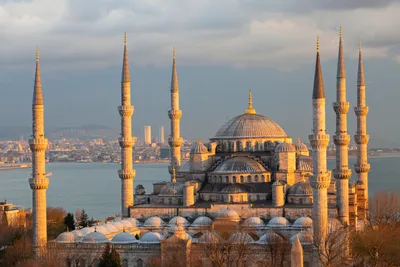 В Стамбул в одиночку: личный опыт самостоятельного путешествия на $1100 –  Spot