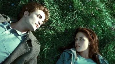 Постер плакат для интерьера \"Фильм: Сумерки. Сага. Затмение. The Twilight  Saga: Eclipse. Вампиры Бэлла и Эдвард\"/ Декор дома, офиса, комнаты A3 (297  x 420 мм) - купить с доставкой по выгодным ценам