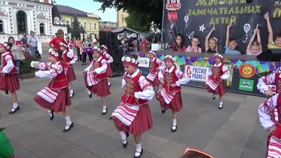 Полька танец» — создано в Шедевруме
