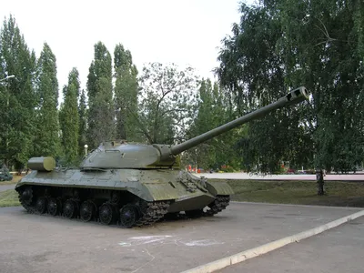 File:IS-7 Heavy Tank (23752174238).jpg - Wikimedia Commons