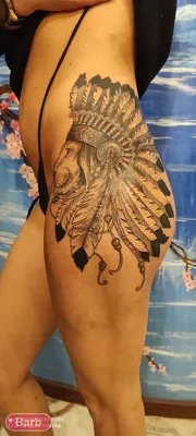 Татуировка женская графика на бедре дракон и пионы - мастер Мария Котова  6287 | Art of Pain