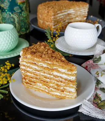 Рецепт торта \"Медовик\" с фото пошагово на Вкусном Блоге
