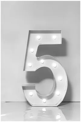Цифра 5 Пять Изолированная На Белом Фоне 3d Рендер — стоковые фотографии и  другие картинки Без людей - iStock