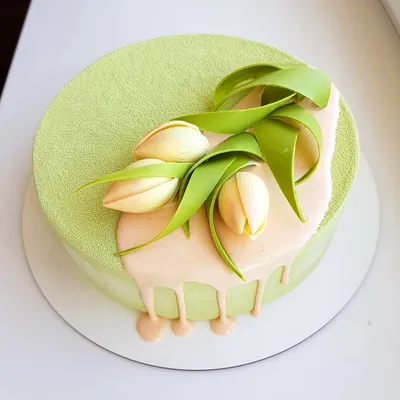 Украшение Торта на 8 марта. Как красиво украсить торт - легко и просто -  YouTube