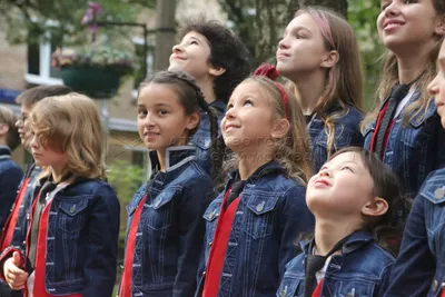 Детский хор «Великан» отпраздновал десятилетие с Полиной Гагариной, Денисом  Майдановым и Swanky Tunes | WORLD PODIUM