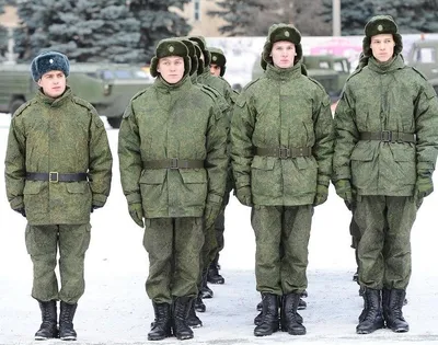 Новая форма для армии: солдат теперь оденут в \"капусту\" - KP.RU