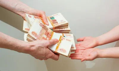 Средняя зарплата в организациях достигла в Воронеже 51,6 тыс рублей