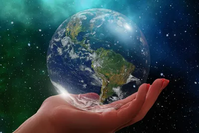 Арт цветной рисунок земной шар на …» — создано в Шедевруме