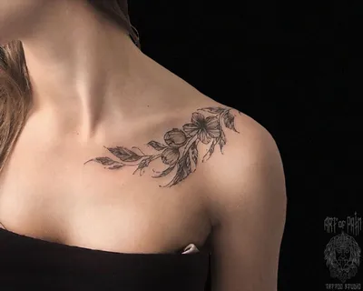Татуировка женская графика на ключице цветы - мастер Мария Бородина  (Челнокова) 4771 | Art of Pain