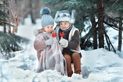 Зимние Детей — стоковая векторная графика и другие изображения на тему Зима  - Зима, Снег, Иллюстрация - iStock