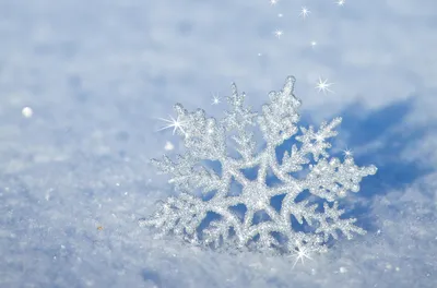 Зима зима, снежинки крупно, кристаллы…» — создано в Шедевруме