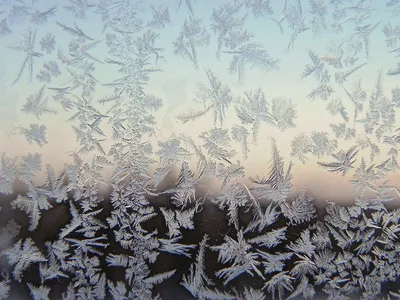 Зимние узоры на окне картинки фотографии