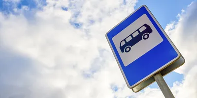 Автобусная остановка Symbol Дорожный знак TriMet, автобус, синий, текст,  общественный транспорт png | Klipartz